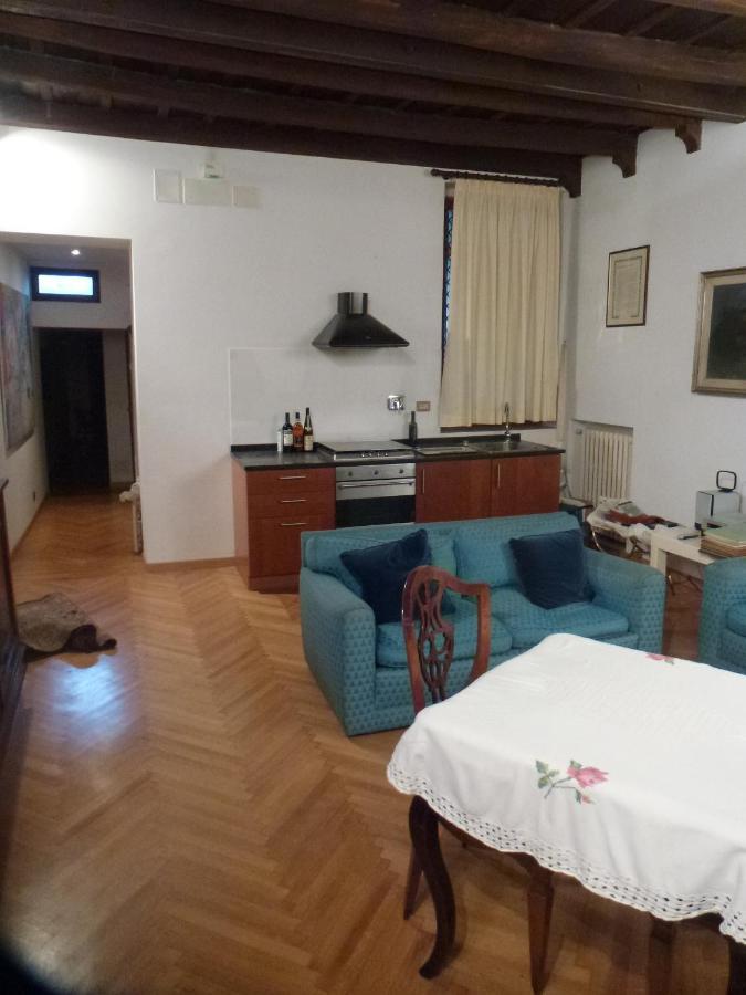 Cosy In Via Del Corso Appartement Rome