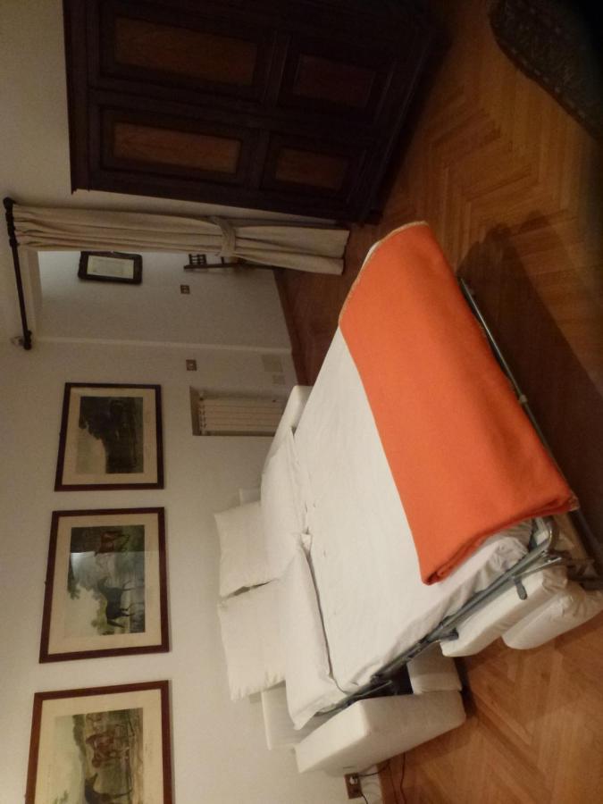 Appartement Cosy In Via Del Corso Rome